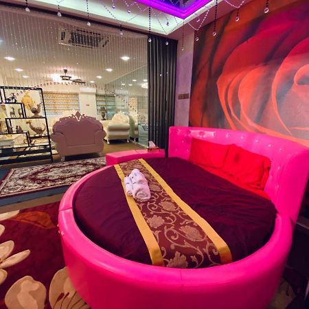 J Boutique Hotel 新张优惠 Muar Dış mekan fotoğraf