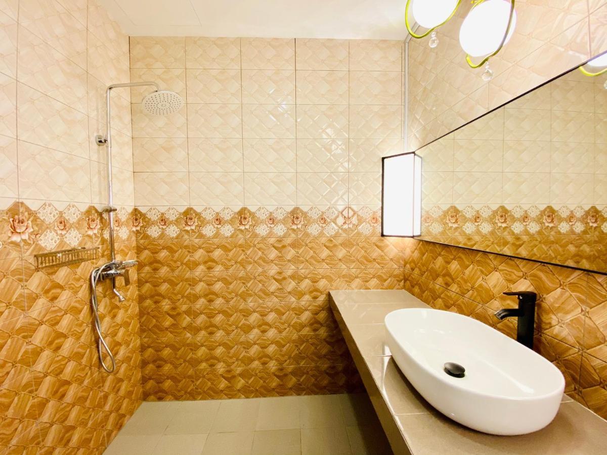 J Boutique Hotel 新张优惠 Muar Dış mekan fotoğraf