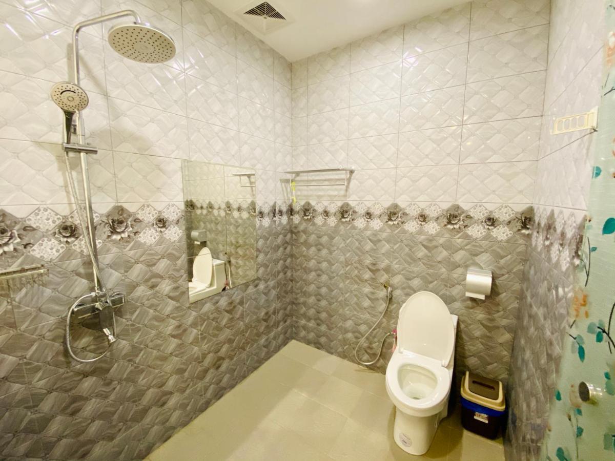 J Boutique Hotel 新张优惠 Muar Dış mekan fotoğraf
